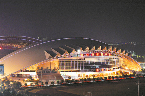 東新區(qū)夜色璀璨，如詩(shī)如畫