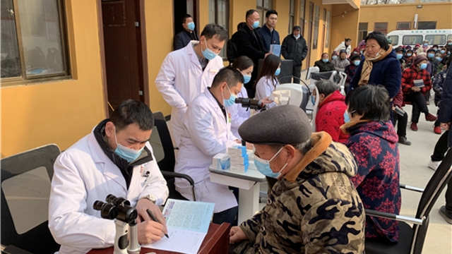 為民服務暖人心，送醫(yī)下鄉(xiāng)助健康